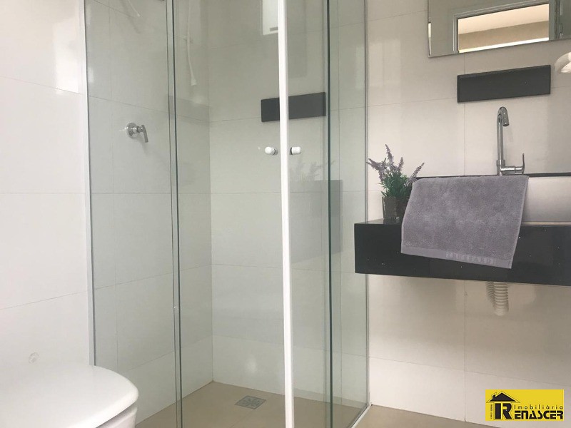 Casa de Condomínio com 3 quartos à venda, 213m² — foto 27 de 32