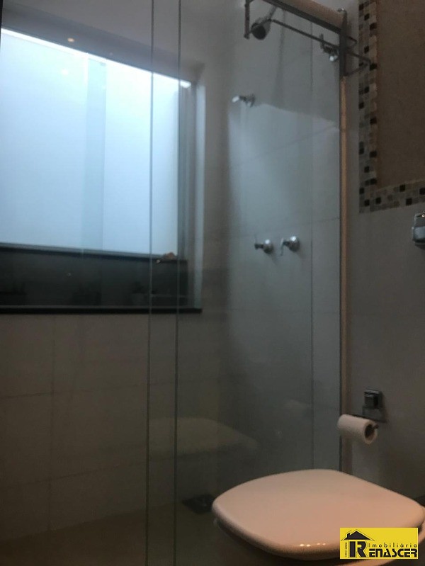 Casa de Condomínio com 3 quartos à venda, 213m² — foto 30 de 32