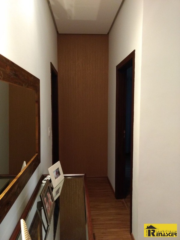 Casa de Condomínio com 4 quartos à venda, 335m² — foto 3 de 15