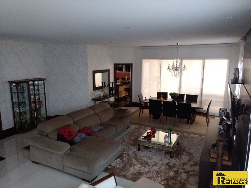 Casa de Condomínio com 4 quartos à venda, 335m² — foto 1 de 15