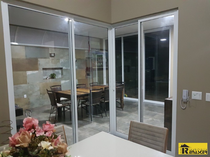 Casa de Condomínio com 3 quartos à venda, 270m² — foto 4 de 26