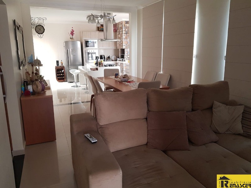 Casa de Condomínio com 3 quartos à venda, 130m² — foto 12 de 28