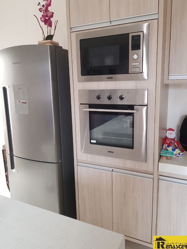 Casa de Condomínio com 3 quartos à venda, 130m² — foto 19 de 28