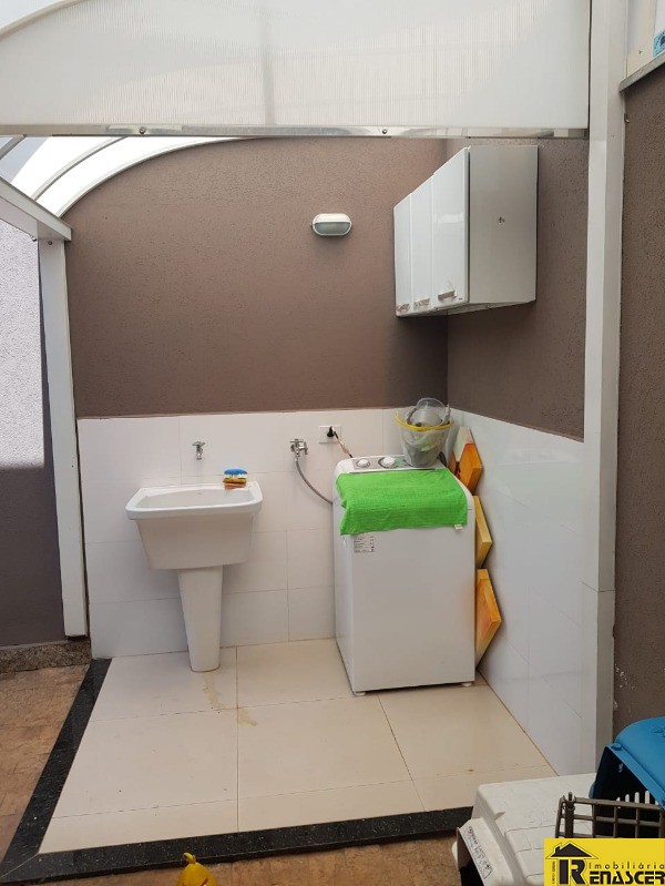 Casa de Condomínio com 3 quartos à venda, 130m² — foto 20 de 28