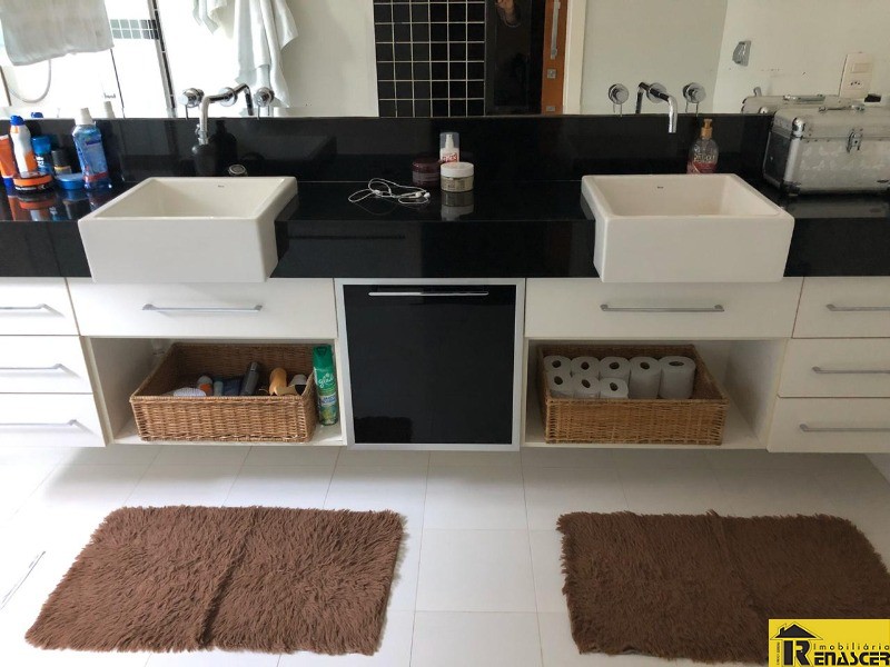 Casa de Condomínio com 3 quartos à venda, 300m² — foto 7 de 21