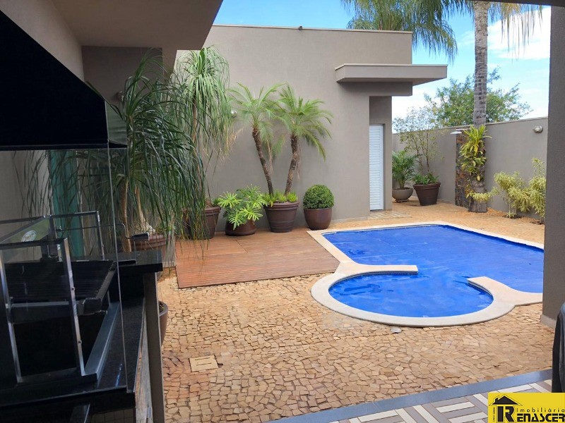 Casa de Condomínio com 3 quartos à venda, 300m² — foto 13 de 21