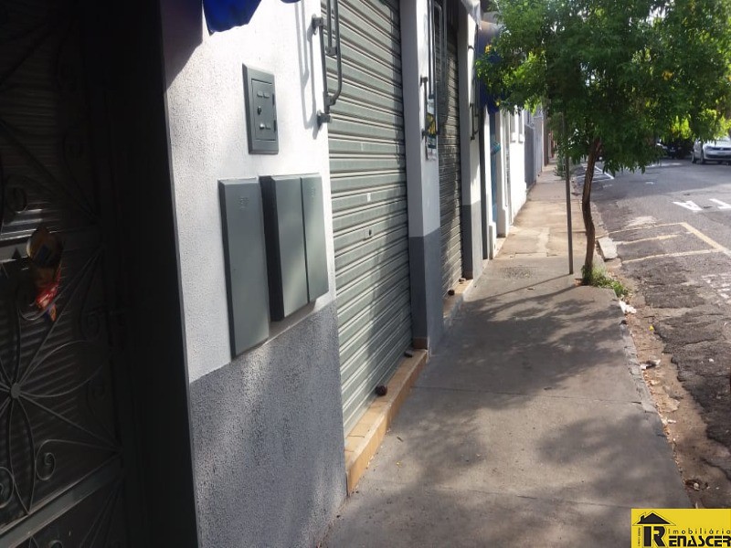Conjunto Comercial / Sala com 3 quartos à venda, 286m² — foto 2 de 32