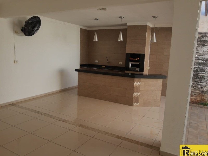 Casa de Condomínio com 3 quartos à venda, 120m² — foto 1 de 13