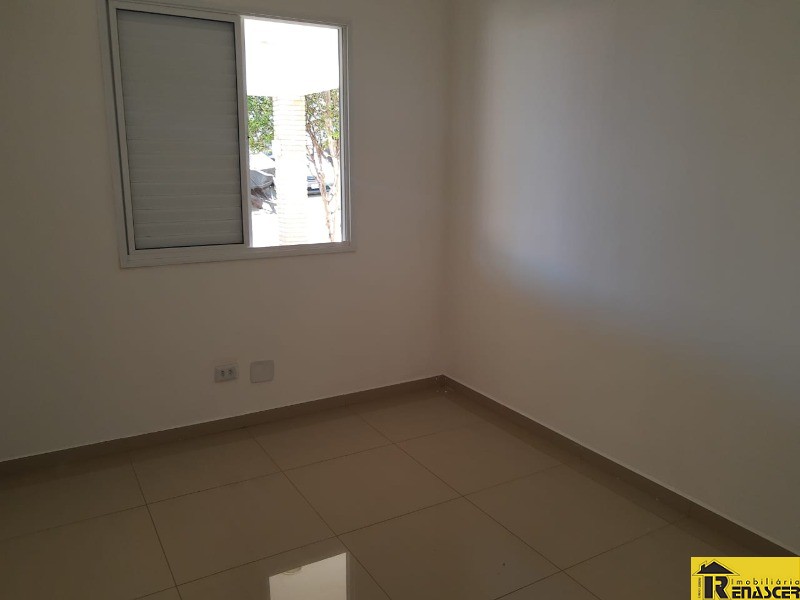 Casa de Condomínio com 3 quartos à venda, 120m² — foto 4 de 13