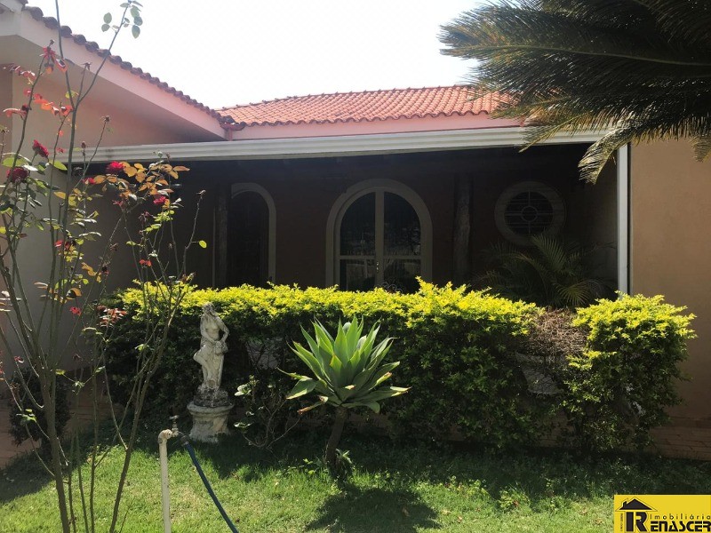 Casa com 3 quartos à venda, 1000m² — foto 5 de 22