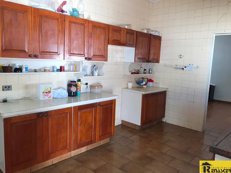 Casa com 3 quartos à venda, 1000m² — foto 9 de 22