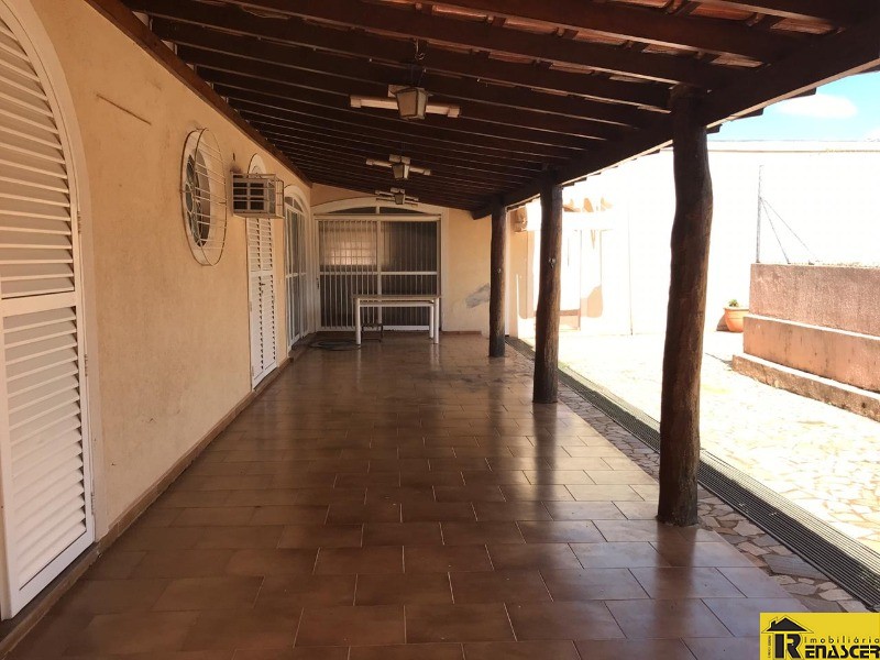 Casa com 3 quartos à venda, 1000m² — foto 16 de 22