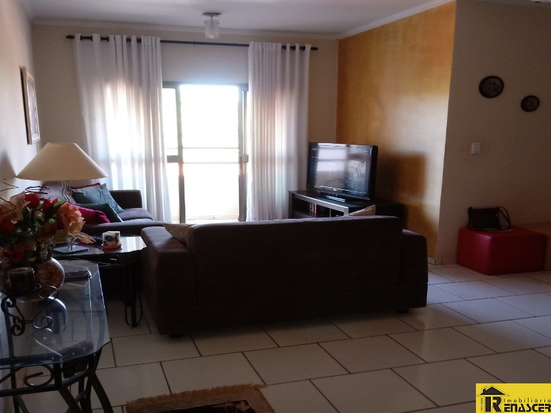 Apartamento com 2 quartos à venda, 86m² — foto 2 de 16