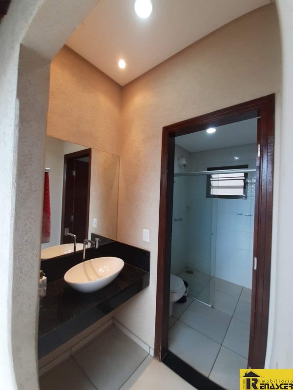 Casa com 3 quartos à venda, 250m² — foto 7 de 37