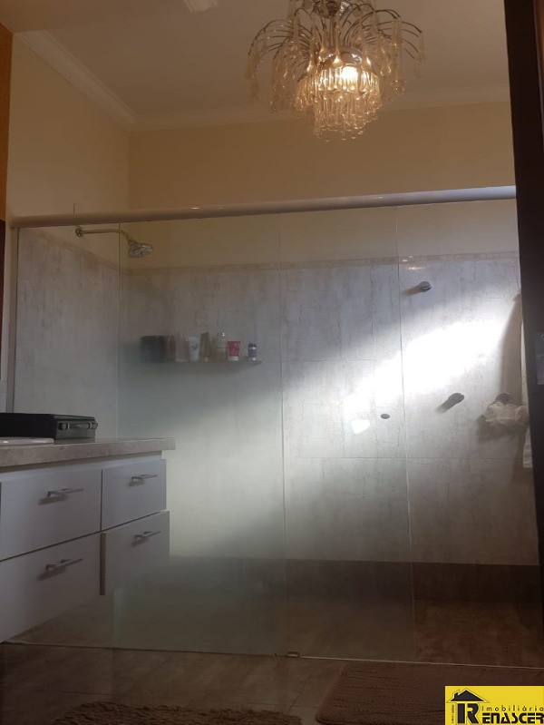 Casa de Condomínio com 3 quartos à venda, 198m² — foto 13 de 18