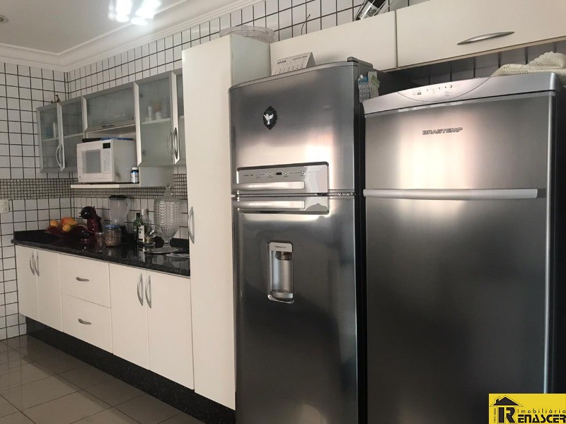 Casa de Condomínio com 4 quartos à venda, 480m² — foto 24 de 41