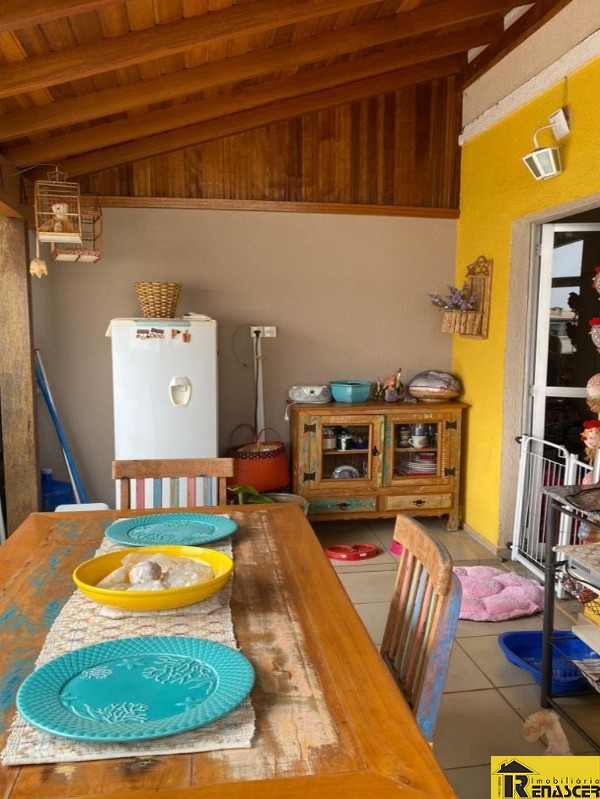 Apartamento com 2 quartos à venda, 75m² — foto 2 de 31