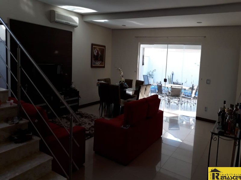 Casa de Condomínio com 4 quartos à venda, 350m² — foto 2 de 41