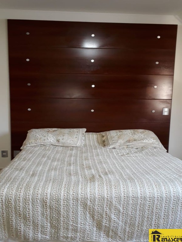 Casa de Condomínio com 4 quartos à venda, 350m² — foto 9 de 41