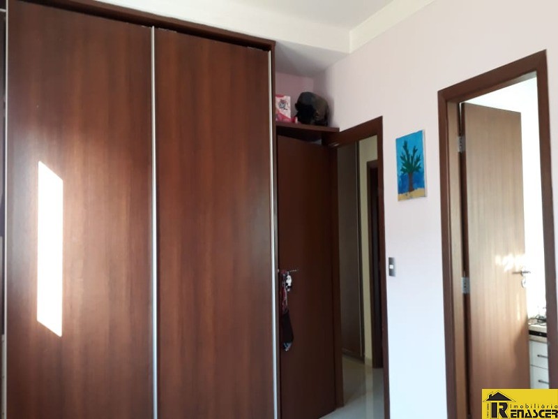 Casa de Condomínio com 4 quartos à venda, 350m² — foto 14 de 41