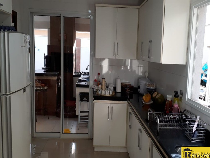 Casa de Condomínio com 4 quartos à venda, 350m² — foto 33 de 41