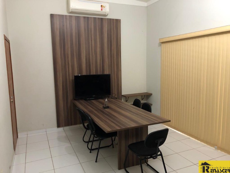 Casa com 3 quartos à venda, 318m² — foto 8 de 12