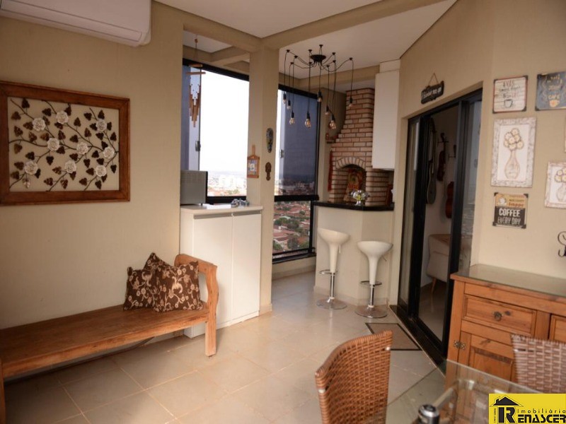 Apartamento com 2 quartos à venda, 140m² — foto 15 de 30