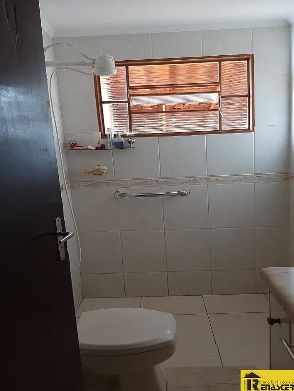 Casa com 2 quartos à venda — foto 10 de 12