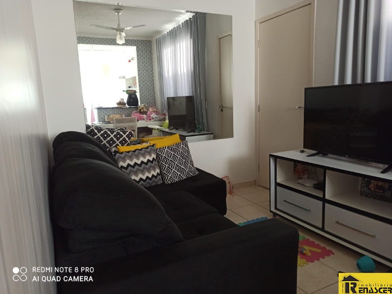 Apartamento com 2 quartos à venda, 48m² — foto 2 de 11