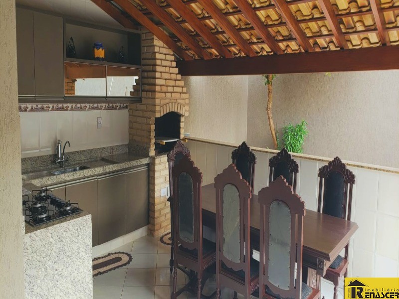 Casa com 3 quartos à venda — foto 19 de 26