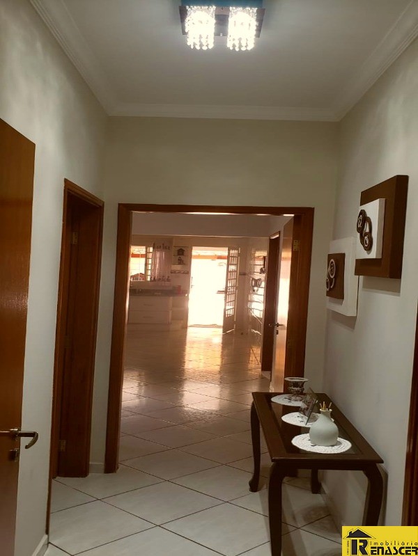 Casa com 3 quartos à venda — foto 9 de 26
