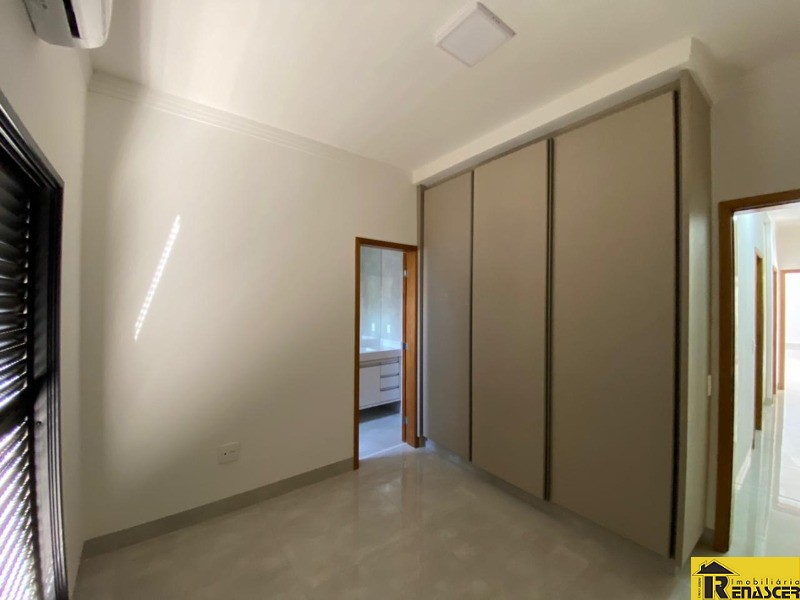 Casa de Condomínio com 4 quartos à venda — foto 12 de 20