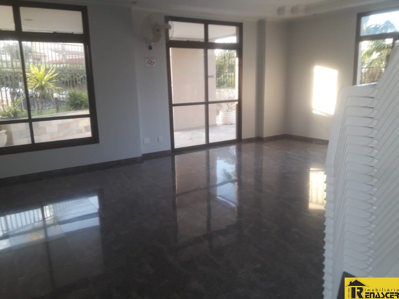 Apartamento com 3 quartos à venda, 217m² — foto 4 de 15