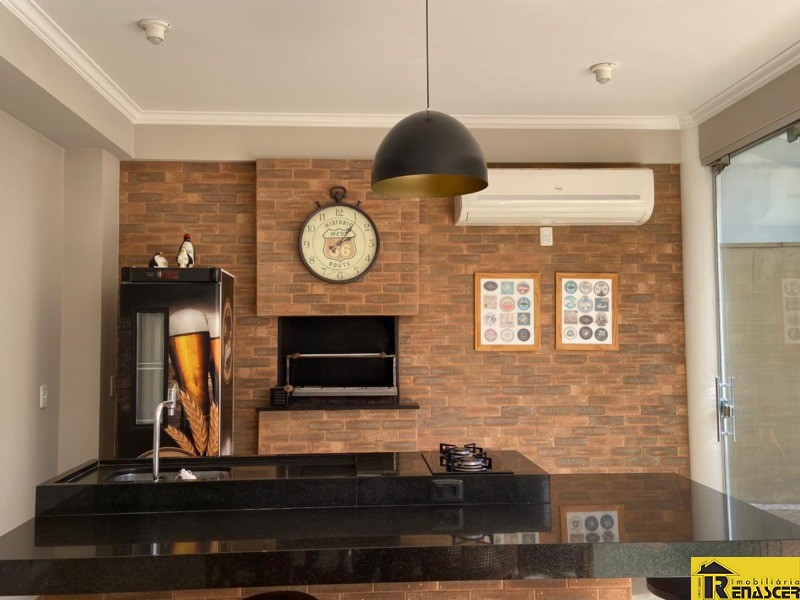 Casa de Condomínio com 3 quartos à venda, 300m² — foto 18 de 25