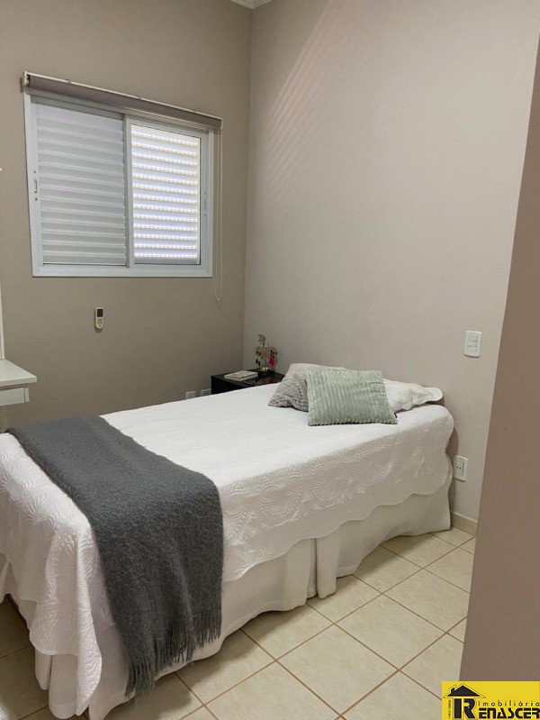 Casa de Condomínio com 3 quartos à venda, 300m² — foto 8 de 25