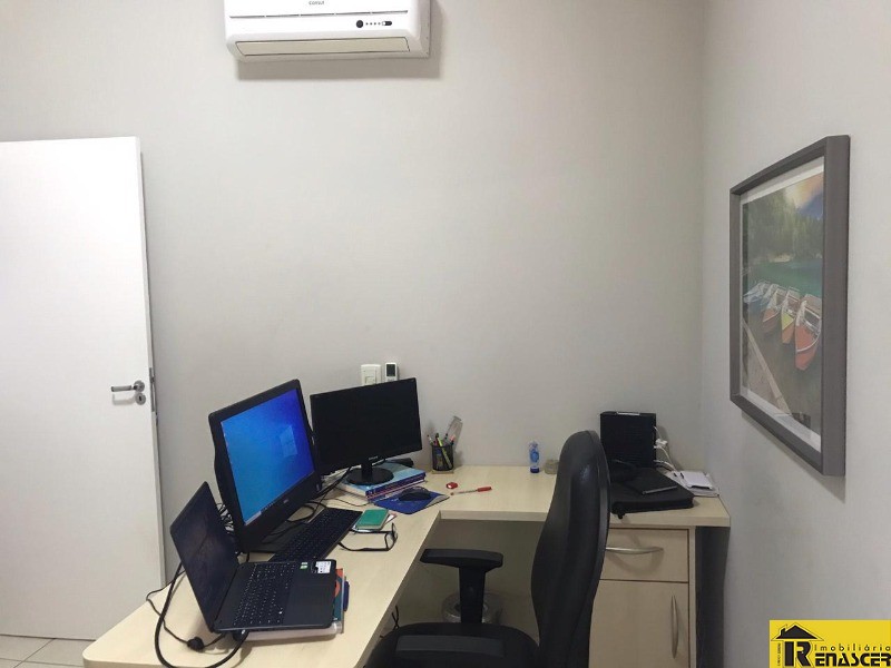 Casa de Condomínio com 3 quartos à venda, 300m² — foto 7 de 25