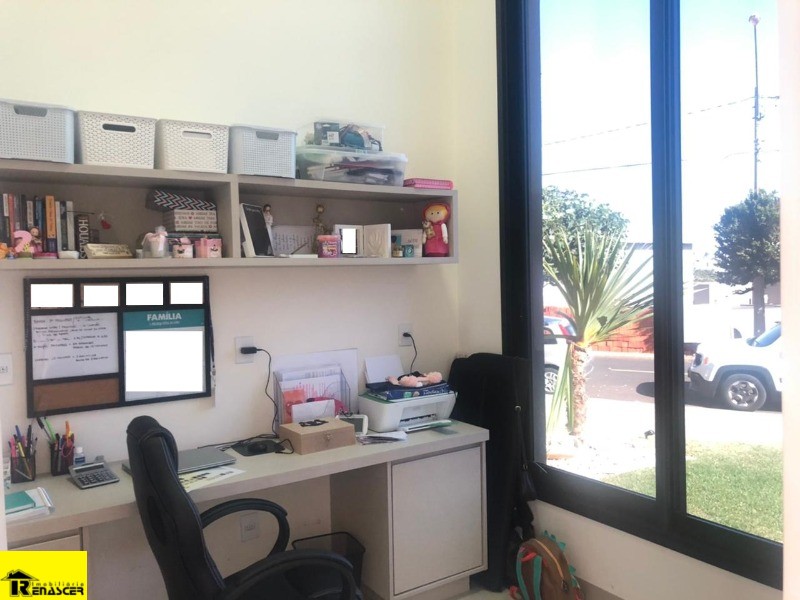 Casa de Condomínio com 3 quartos à venda, 210m² — foto 9 de 26