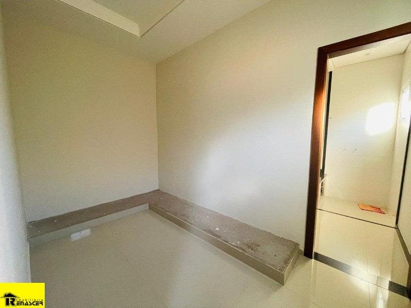 Casa de Condomínio com 3 quartos à venda, 261m² — foto 5 de 14