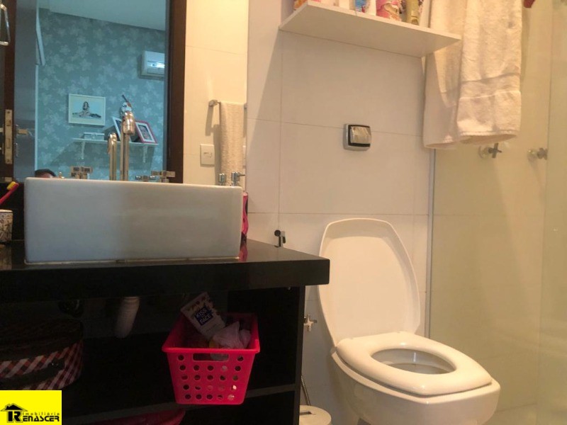 Casa de Condomínio com 3 quartos à venda, 255m² — foto 18 de 18