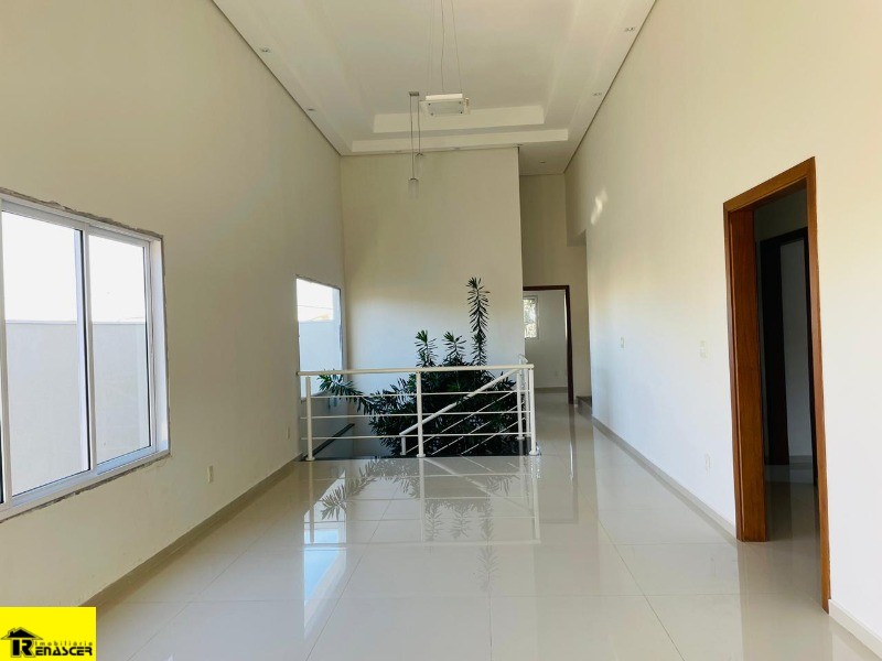 Casa de Condomínio com 3 quartos à venda, 261m² — foto 11 de 14