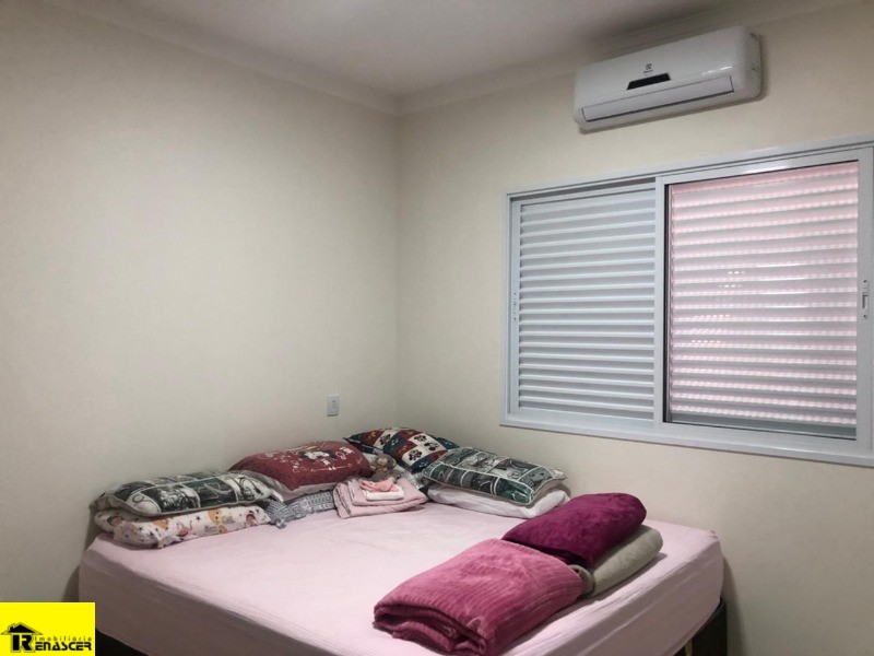 Casa de Condomínio com 3 quartos à venda, 210m² — foto 19 de 26