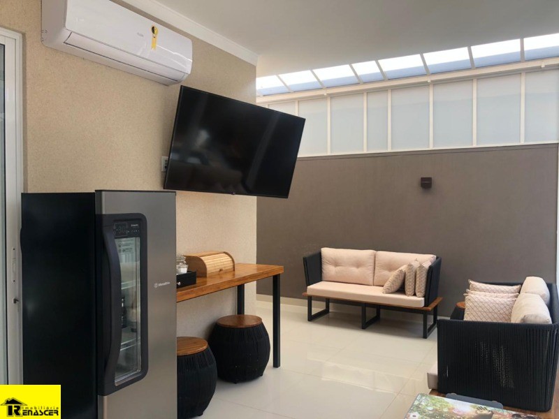 Casa de Condomínio com 3 quartos à venda, 210m² — foto 24 de 26