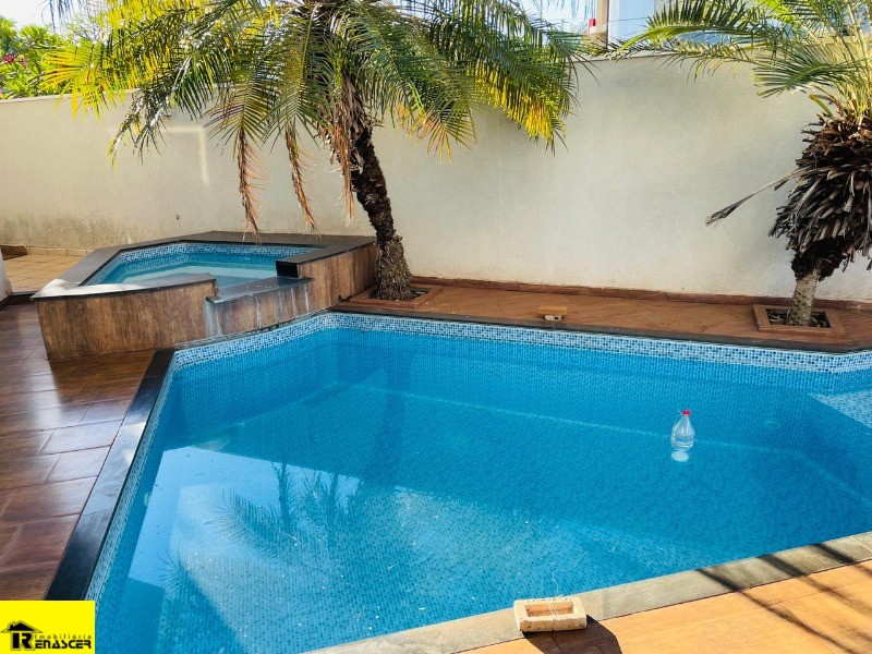 Casa de Condomínio com 3 quartos à venda, 261m² — foto 13 de 14