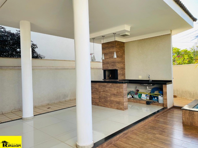 Casa de Condomínio com 3 quartos à venda, 261m² — foto 14 de 14