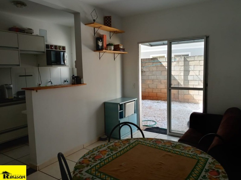 Apartamento com 2 quartos à venda, 45m² — foto 3 de 21
