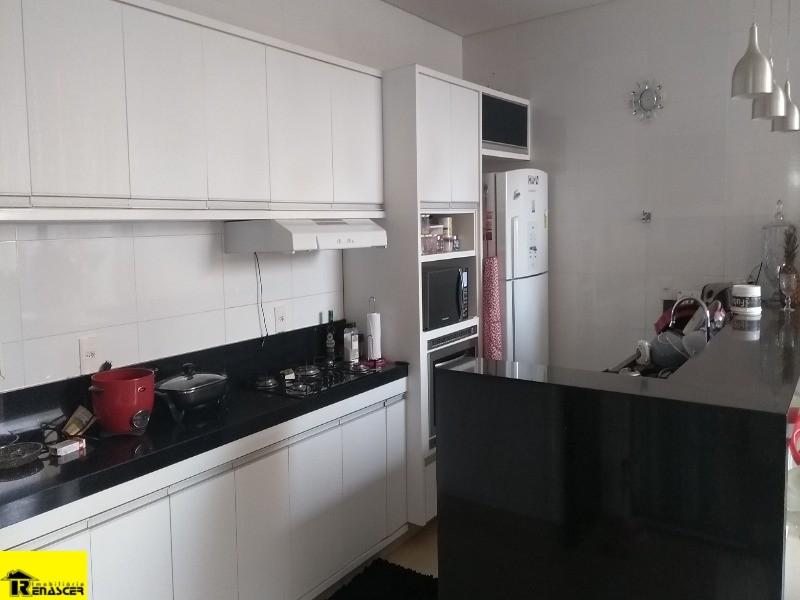 Casa de Condomínio com 4 quartos à venda, 280m² — foto 21 de 27