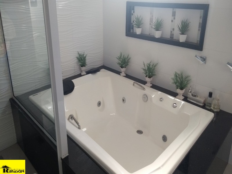 Casa de Condomínio com 4 quartos à venda, 280m² — foto 3 de 27