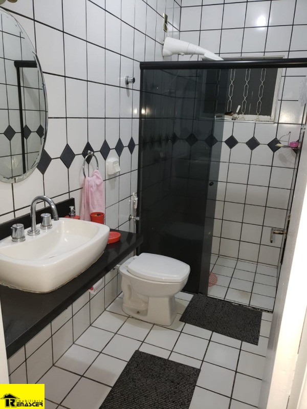 Casa com 3 quartos à venda, 220m² — foto 10 de 24
