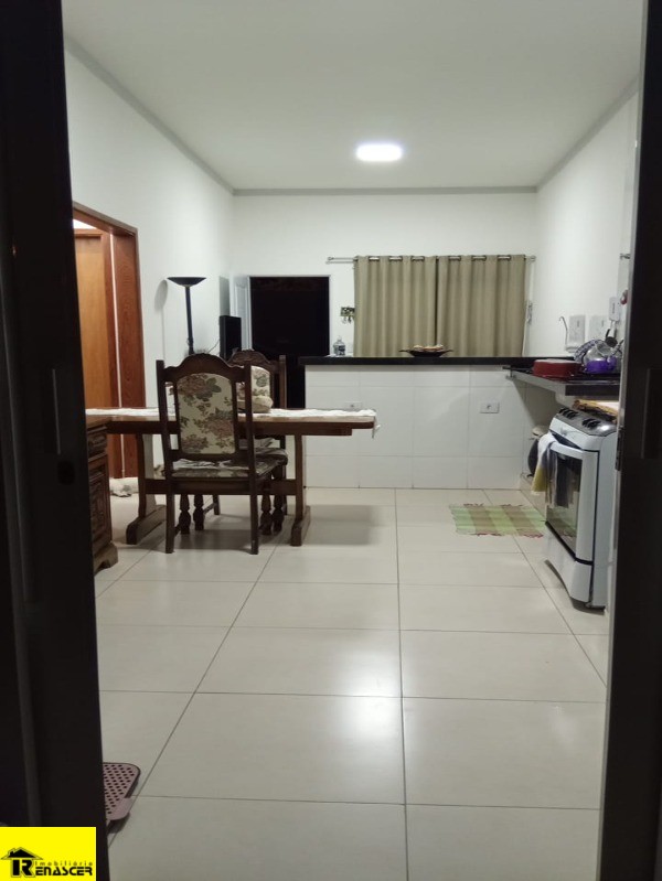 Casa com 2 quartos à venda, 100m² — foto 4 de 15