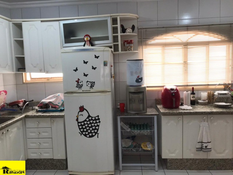 Apartamento com 3 quartos à venda, 144m² — foto 10 de 37